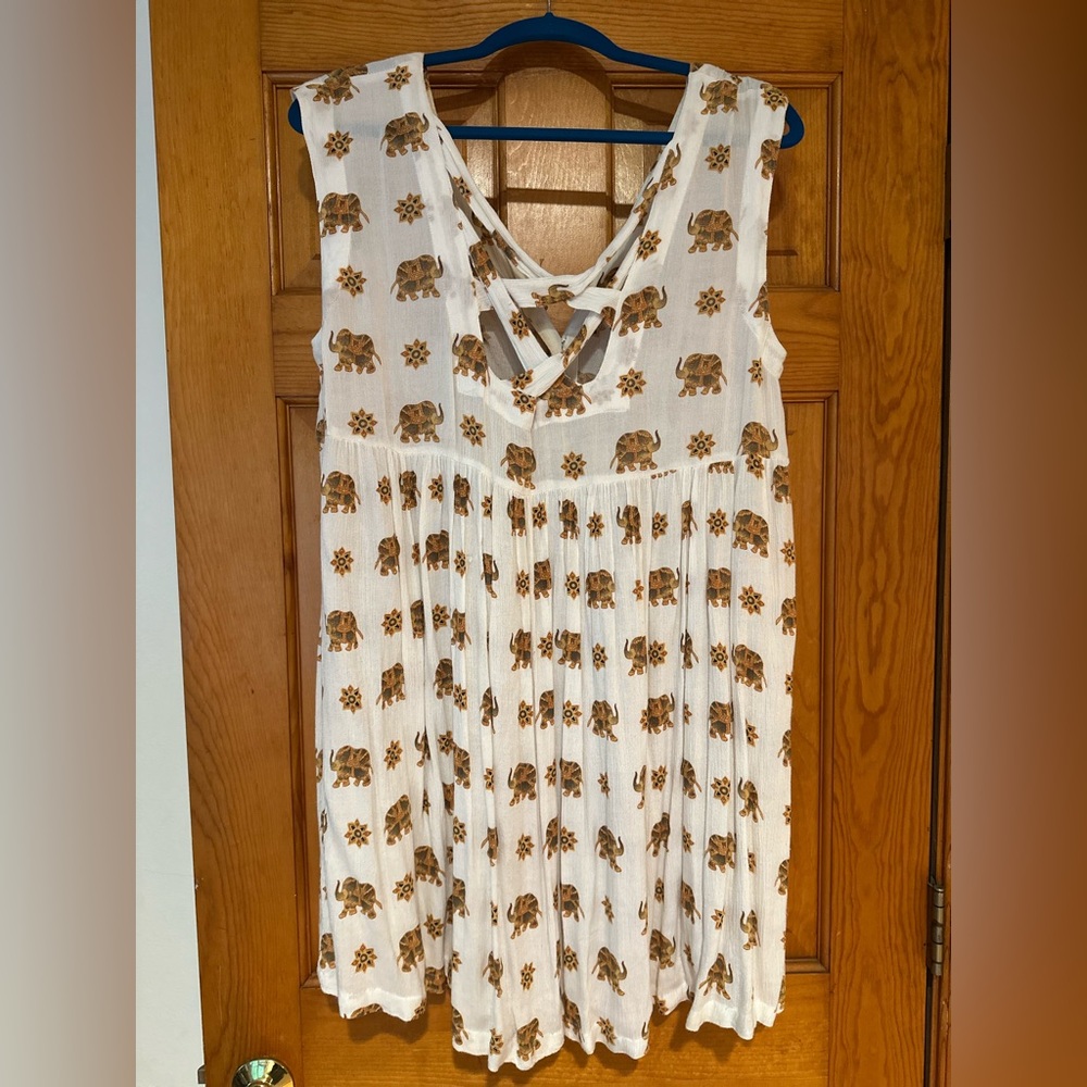 ASOS Elephant Print V-Neck Mini Dress - Picture 2 of 4
